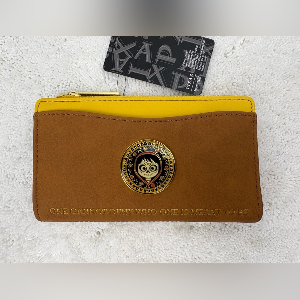 NWT Loungefly Disney Coco Brown and Yellow with a Floral Skull Emblem Wallet - Picture 5 of 11